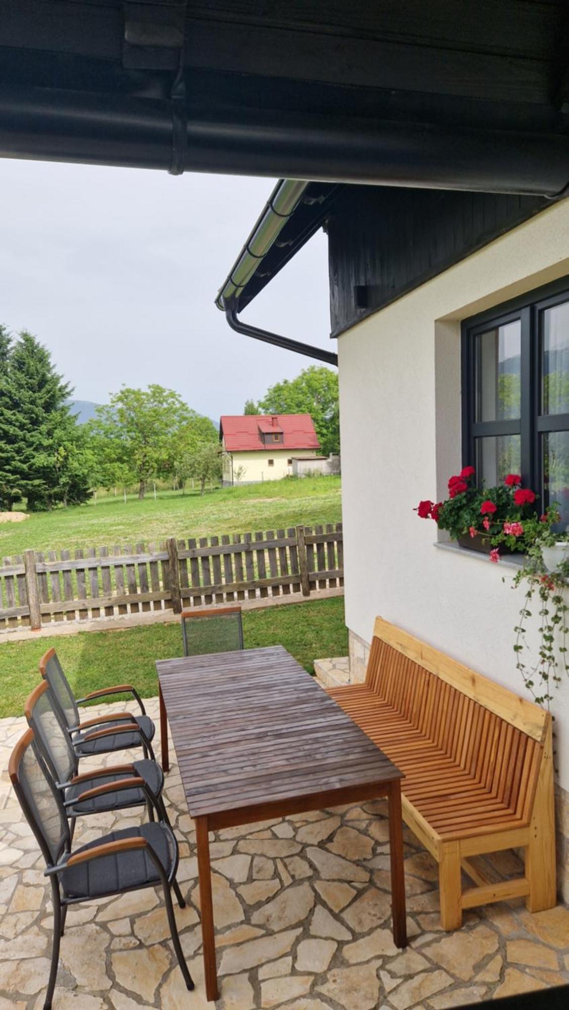 Plitvice Apis Villa Korenica Exterior photo